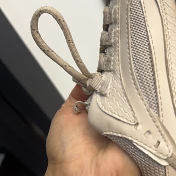 Kısa Sürede Deforme Olan Ayakkabı İçin Garanti Ve İade Sorunu