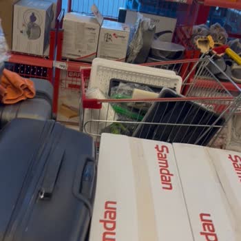 Alışveriş Arabalarının Yokluğu Alışverişimi Zorlaştırdı, Mağdur Oldum
