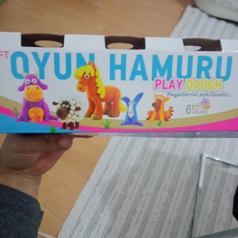 Oyun Hamurunda Yabancı Parçalar: Çocuklar İçin Güvenlik Endişesi Ve İletişim Sorunu