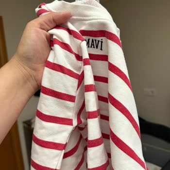 Kısa Sürede Deforme Olan Sweatshirt İçin İade Talebim Var