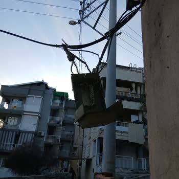 İnternet Hattı Kutusu Duvardan Söküldü, Arızam Giderilmiyor