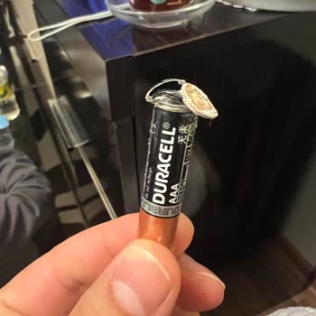 Duracell Pil Kumandamda Patladı, Cihazım Kullanılamaz Hale Geldi