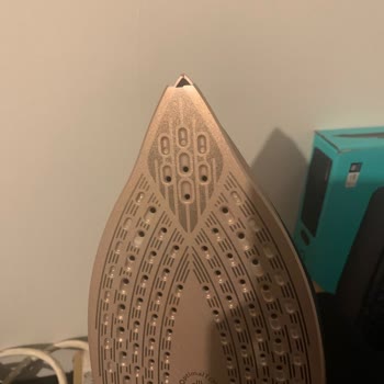 Philips Azur 8000 Ütüde Kronik Taban Kırılması Sorunu Ve Ücretsiz Onarım Talebi