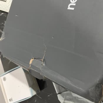 Aldığım Ayakkabı Hasarlı Ve Eksik Belgelerle Gönderildi!