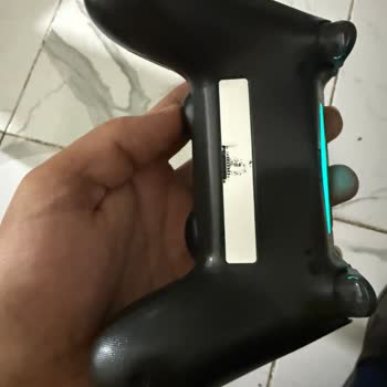 Orijinal Diye Aldığım Dualshock 4 Sahte Çıktı, Değişim Talep Ediyorum