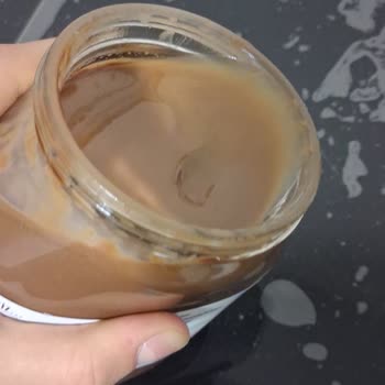 Bozulmuş Nutella Satışı Ve Müşteri Hizmetlerinden Yanıtsız Kalma