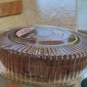 BİM'den Aldığım Pasta Tabanı Küflü Çıktı, Mağduriyet Yaşadım