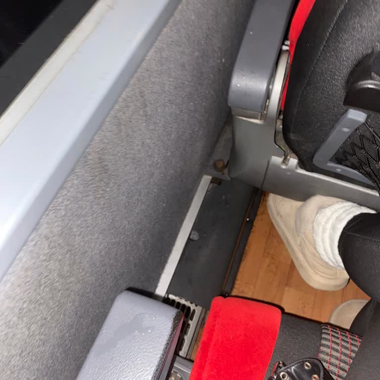 Yolculukta Su Damlaması Ve Kaba Personel Tavrı İle Mağduriyet Yaşadım