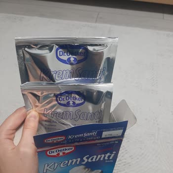 Dr. Oetker Krem Şantide Yoğun Margarin Tadı Ve Alışılmadık Lezzet Değişimi