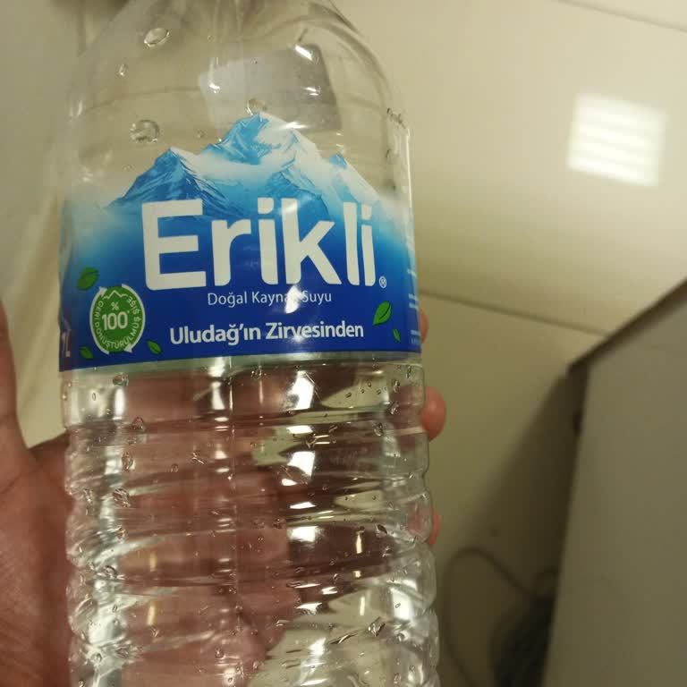 Erikli Su Şişelerinde Kötü Koku Ve Musluk Suyu Tadı Sorunu Devam Ediyor