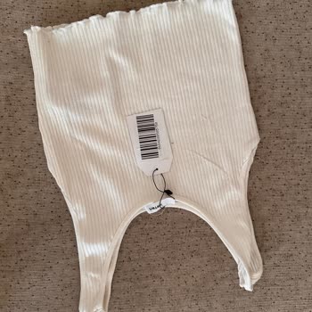 Eksik Gönderim Ve Yetersiz Çözüm: Koton'dan Sipariş Ettiğim İkili Tişörtün Tek Olarak Gönderilmesi