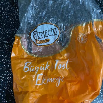 BİM Tost Ekmeğinde Sarı Maddeyle Karşılaştım İade Veya Değişim İstiyorum