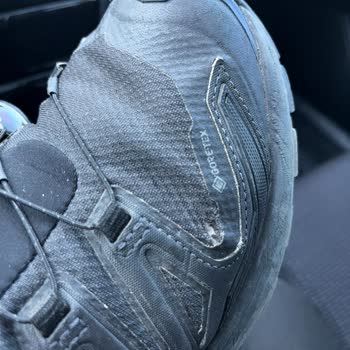 Salomon Ayakkabım Kısa Sürede Yırtıldı Garanti Süresi Yanlış Uygulandı Çözüm Sunulmadı