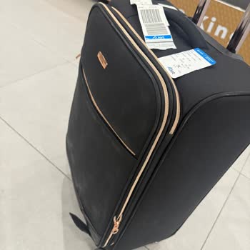 Ajet Yırtık Valizime Çözüm Bekliyorum Geri Dönüş Alamıyorum