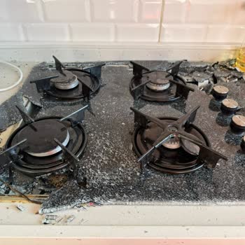 Vestel AO-65104 S-dg Built-In Hob Suddenly Exploded and Shattered