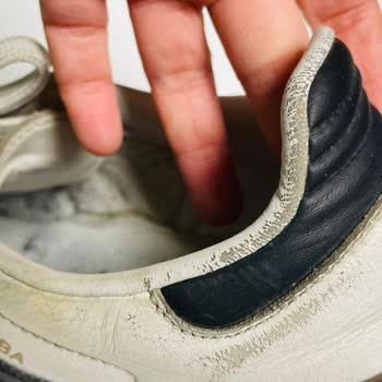 Kısa Sürede Deforme Olan Adidas Ayakkabım İçin Değişim Talebi