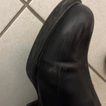 Kısa Sürede Deforme Olan Deri Bot İçin Değişim Talebi