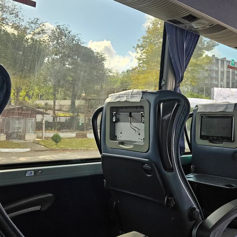 Metro Turizm Yolculuğunda Eski Otobüs Ve İlgisiz Personel Deneyimi