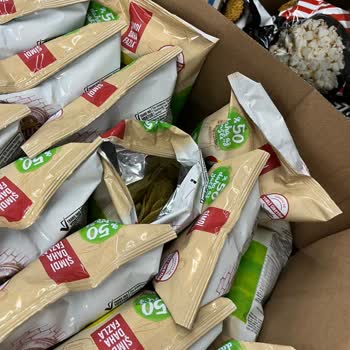 Kapalı Koliden Ağzı Açık Cips Paketi Çıktı, İlk Kez Böyle Bir Durum Yaşadım