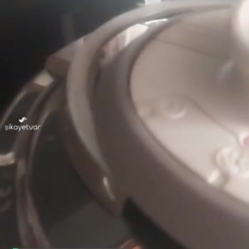 Tefal Kapakta Eco Enerji Yazan Kısım İki Taraflı Kırıldı