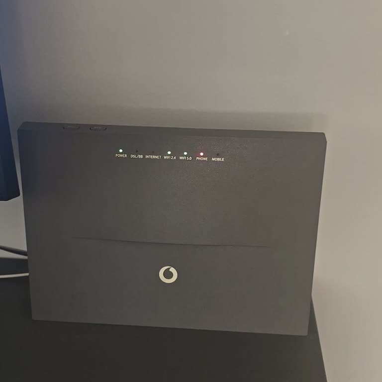 Bir Aydır İnternet Yok Mağduriyetimiz Giderilmiyor