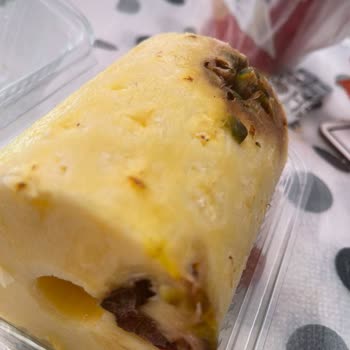 Migros Hemen Siparişimde Bozuk Ananas Ve Tarihi Geçmiş Kekler Teslim Edildi