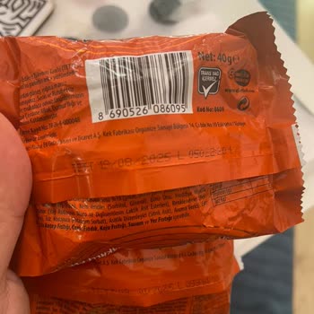 Migros Hemen Siparişimde Bozuk Ananas Ve Tarihi Geçmiş Kekler Teslim Edildi