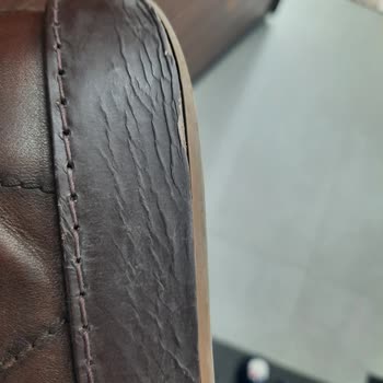 Kısa Sürede Çatlayan Ayakkabıya Garanti Kapsamında Çözüm Sunulmadı