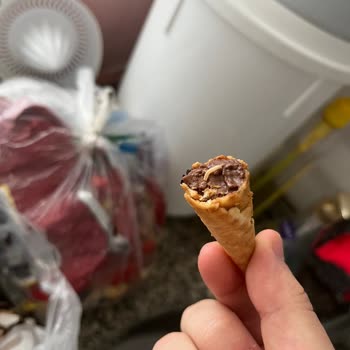 Aldığım Ozmo Cornet Ürününden Kurt Çıktı, Mağduriyetimin Giderilmesini İstiyorum