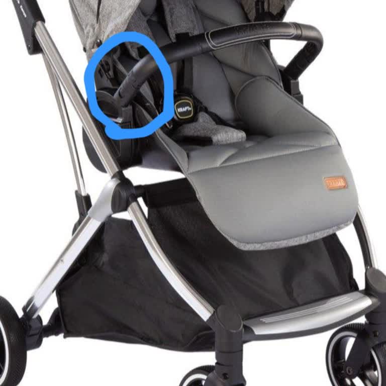 Bebek Arabasının Tutacağı Kırıldı Garanti Ücret Talep Ediyor