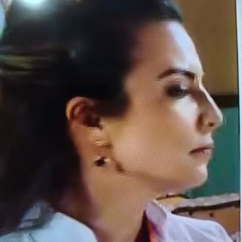 Sıfır Alınan Grundig Televizyon İlk Günden Arızalı Çıktı, İade Ve Ücret İadesi Talebi