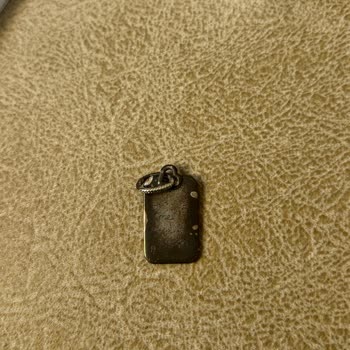 Pandora Takımda Yanık ve İz Sorunu, Mağaza İlgisizliği