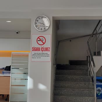 Sıra Numarası Varken 40 Dakika Bekletildim Ve Öncelik Başkalarına Verildi