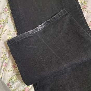 It's Basic Ürünün Bu Kadar Kısa Sürede Bu Şekilde Deforme Olması Kabul Edilemez