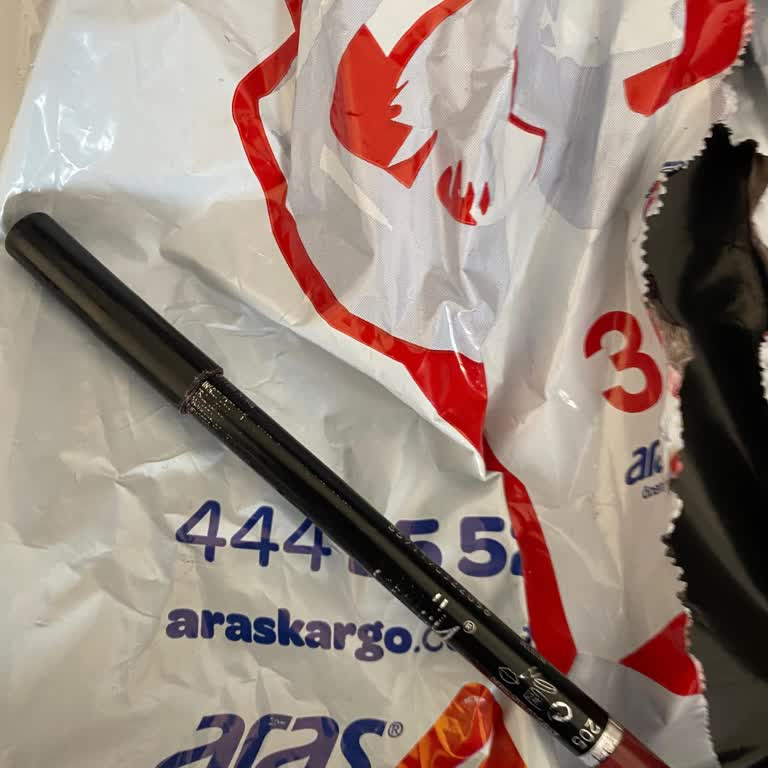 Kullanılmış Ve Kutusuz Ruj Gönderildi Hijyen Sorunu Yaşadım