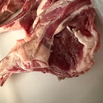 Migros’tan Aldığım Kuzu Pirzola Taze Çıkmadı Sağlığımız Riske Girdi