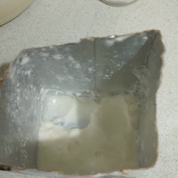 Son Kullanma Tarihi Geçmemiş Sütlerin Bozuk Çıkması Ve Mağaza İlgisizliği