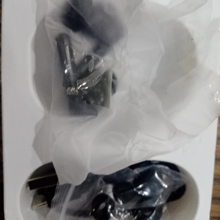 Garanti Kapsamı Dışında Kalan Kulaklık Kırılması Ve Çözüm Eksikliği