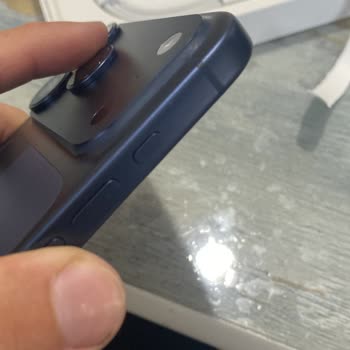 Sıfır İphone Kutusundan Çizik Çıktı, Mağduriyet Yaşıyorum