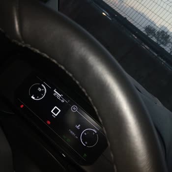 Opel Combo Ultimate XL Steering Wheel Leather Rippling Not Accepted