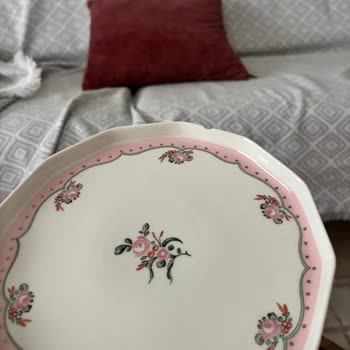 Kırık Ve Eksik Ürünler, Yetersiz Müşteri Hizmeti: Karaca'dan Hayal Kırıklığı