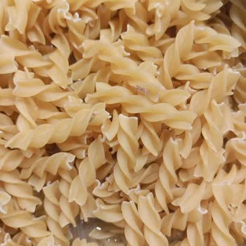 Aldığım Makarnada Kelebek Ve Yabancı Maddeyle Karşılaştım