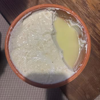 İtimat Süt Son Kullanma Tarihi Geçmeden Küflenen Yoğurt Hayal Kırıklığı Yaşattı