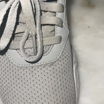 Kısa Sürede Yıpranan Ayakkabıya Garanti Reddi!