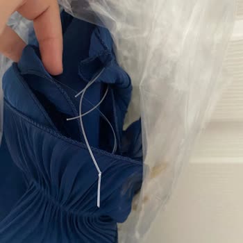 İlk Kullanımda Hasar Gören Abiye Elbise Ve Yetersiz Müşteri Hizmeti