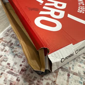 Soğuk Ve Dağılmış Pizza, Kıl Çıktı, Kötü Müşteri Hizmeti