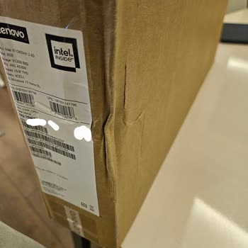 Servisten Dönen Bilgisayarımın Kutusu Ezik Ve Özensiz Şekilde Geri Gönderildi