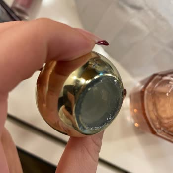 Satın Aldığım Parfüm Şişesi Sızdırdı, Mağduriyetim Giderilmiyor