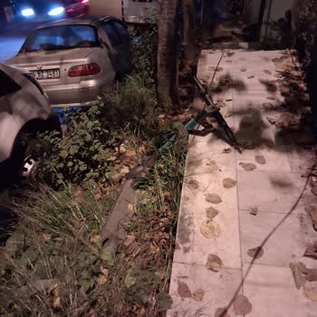 Martı Scooterların Düzensiz Parkı Hem Araçlara Hem Yayalara Engel Oluyor