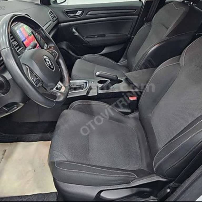 Renault Megane AdBlue Uyarısı Yazılım Sorunu Çözülmüyor